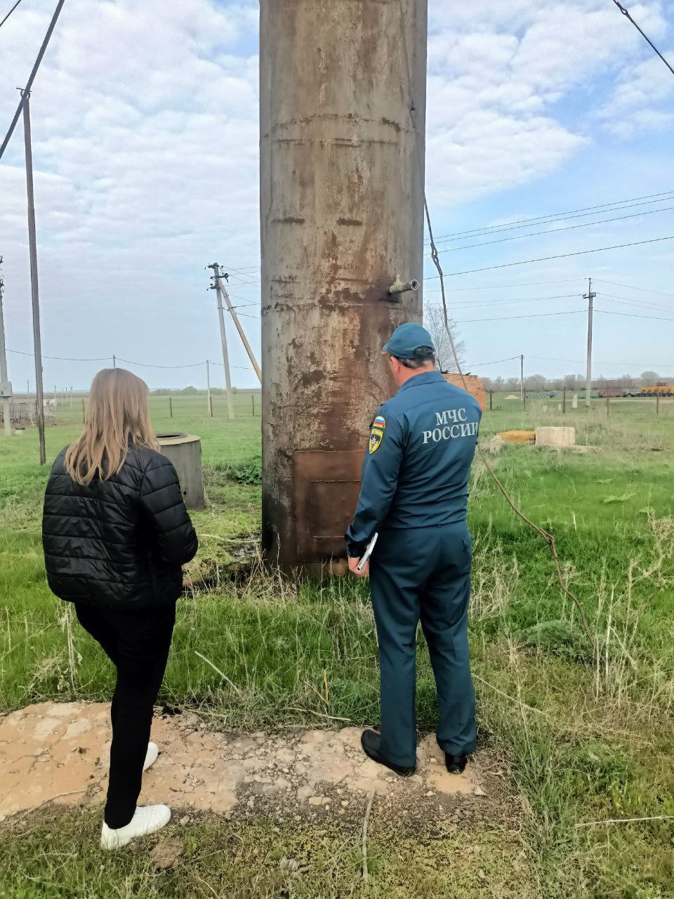 В Ровенском районе продолжаются профилактические противопожарные мероприятия..