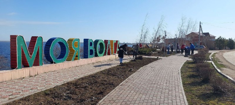 Ровенцы активно поддержали субботник.