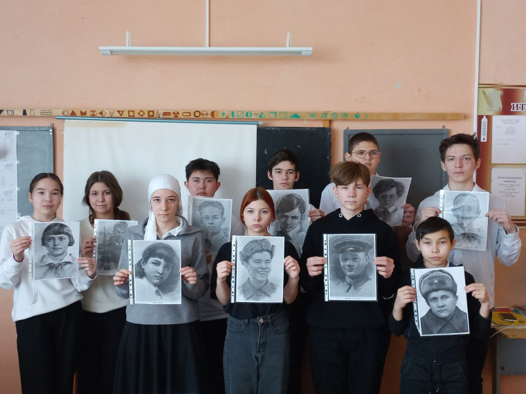 Они не просто жили на оккупированных территориях – они сражались: в подполье, в партизанских отрядах, на фронте и в тылу врага.. Они не просто жили на оккупированных территориях – они сражались: в подполье, в партизанских отрядах, на фронте и в тылу врага..